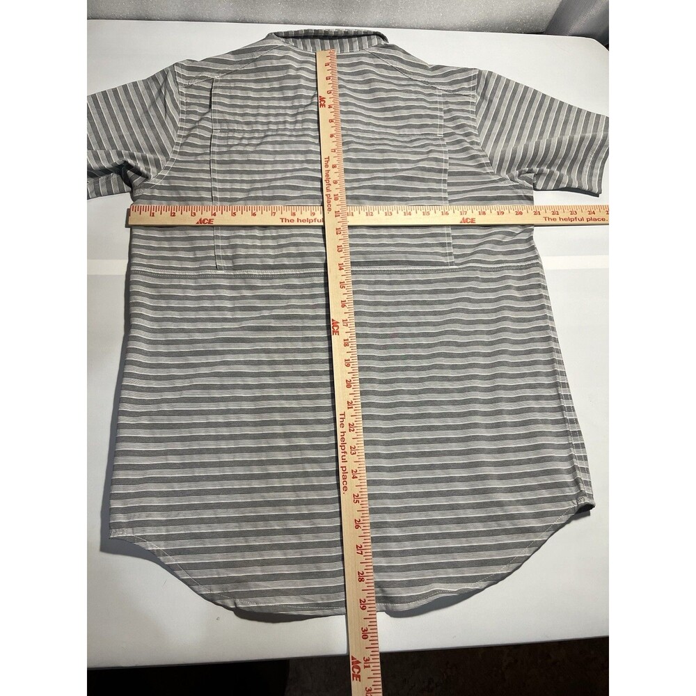 Columbia Omni-Shade Mens Size Small Gray Striped 100% Polyester Vented Shirt - Picture 8 of 8